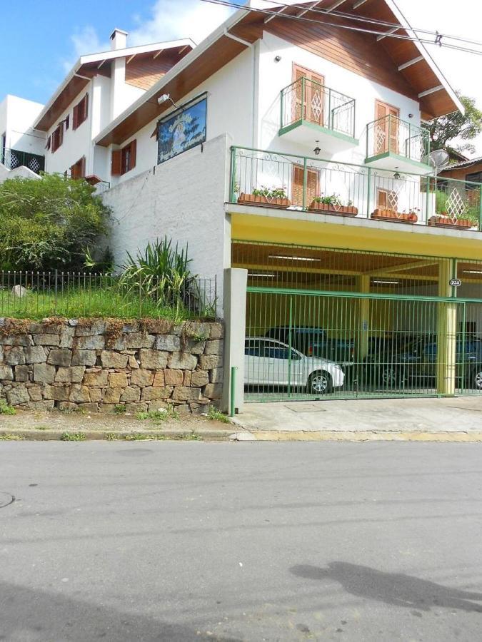 Pousada Monte Suico Campos do Jordao Exterior photo