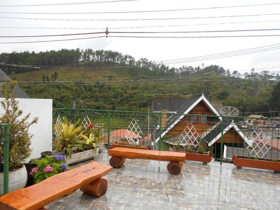 Pousada Monte Suico Campos do Jordao Exterior photo